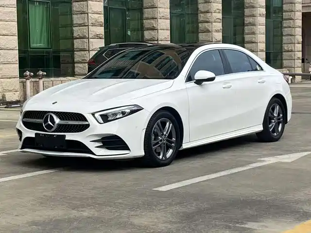 MERCEDES-BENZ A CLASS