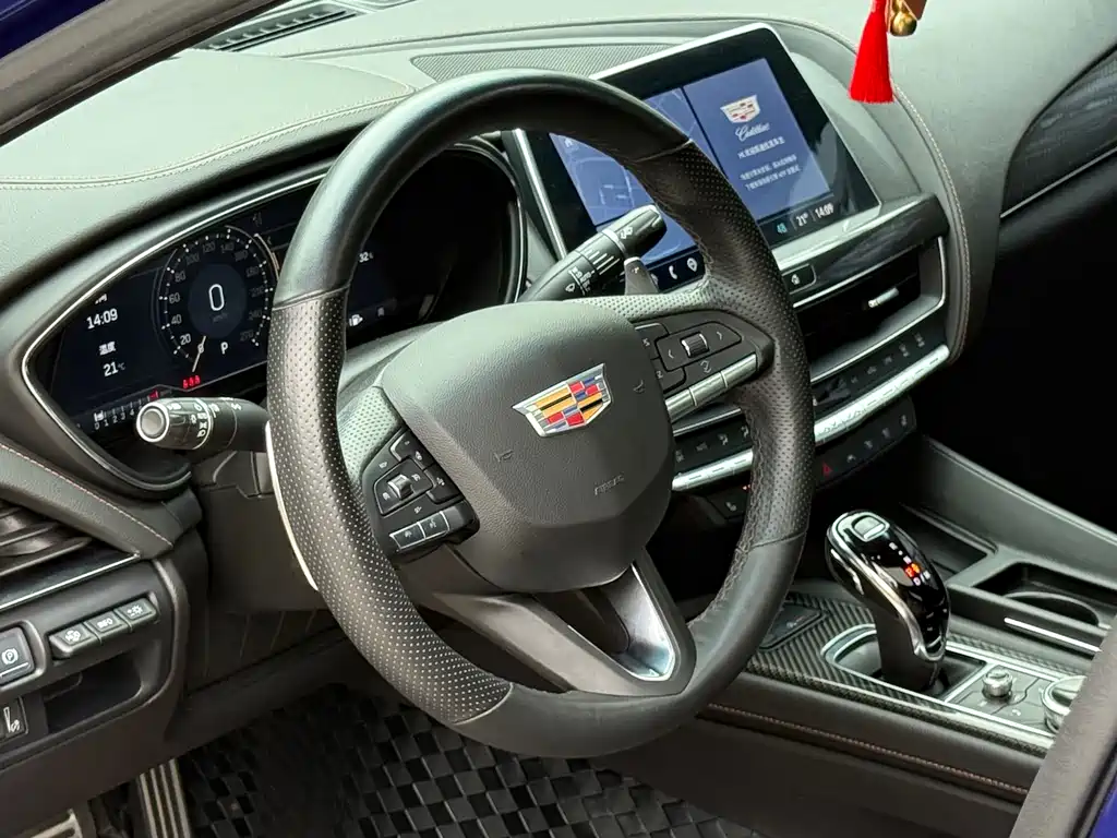 Cadillac CT5 — миниатюра 9