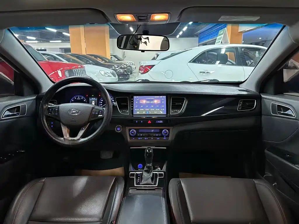 Hyundai Mistra 1.8L Auto Premium Type DLX, фото 4