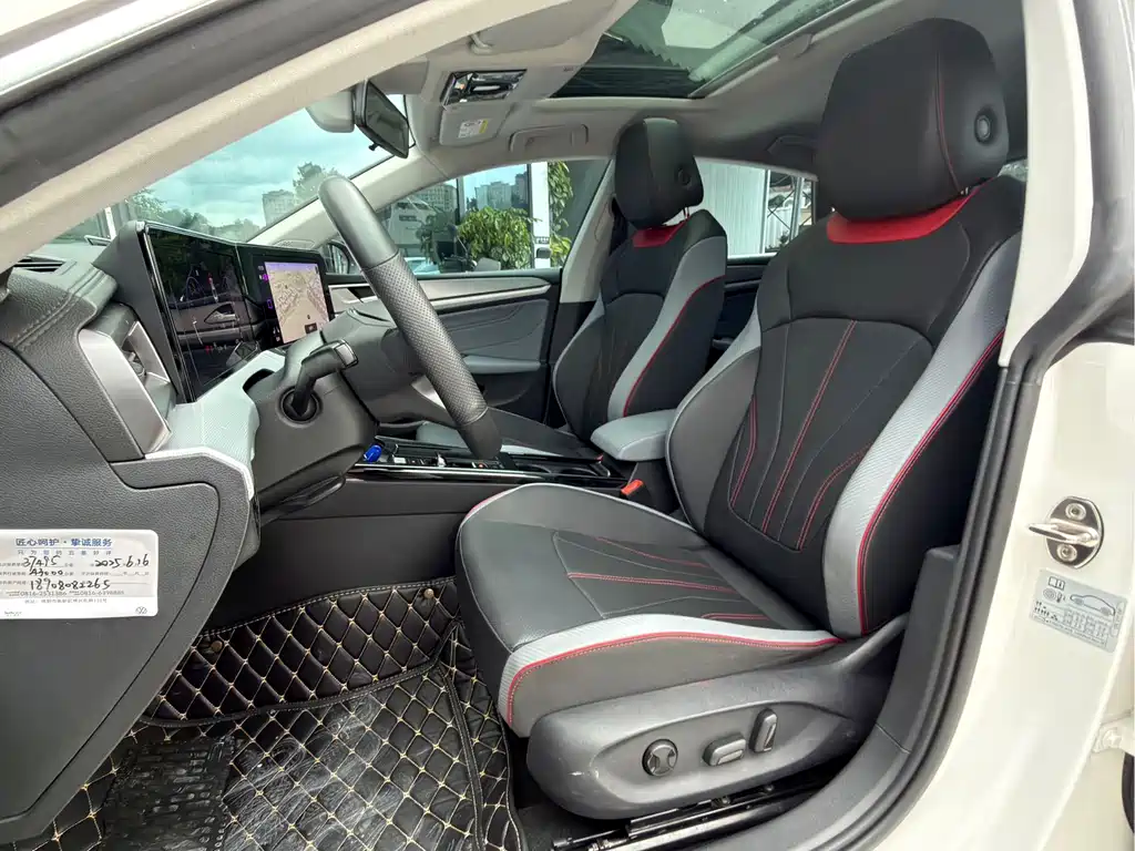 Volkswagen Lamando — миниатюра 14