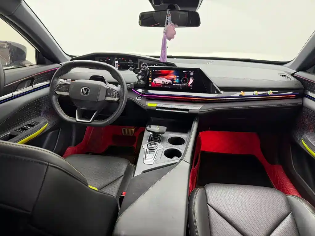 Changan UNI-V — миниатюра 4