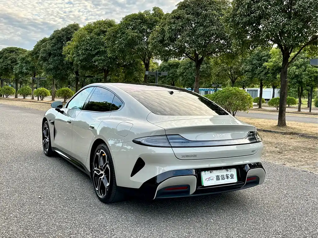 XIAOMI CAR XIAOMI SU7