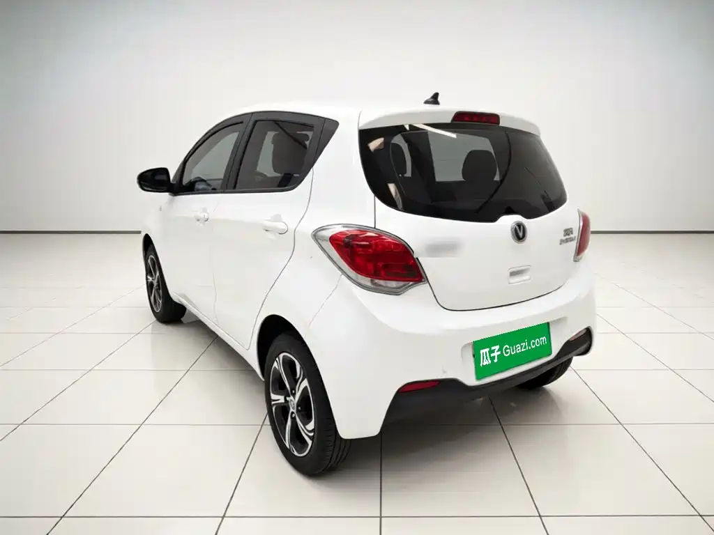 Changan Benben E-Star — миниатюра 4