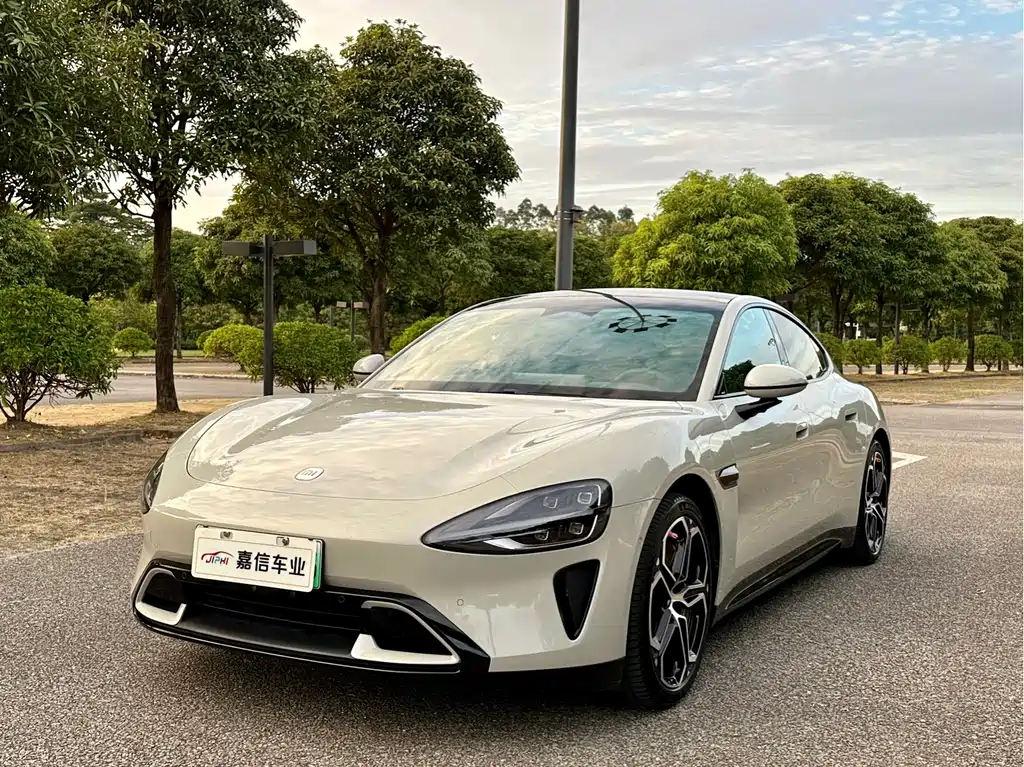 XIAOMI CAR XIAOMI SU7