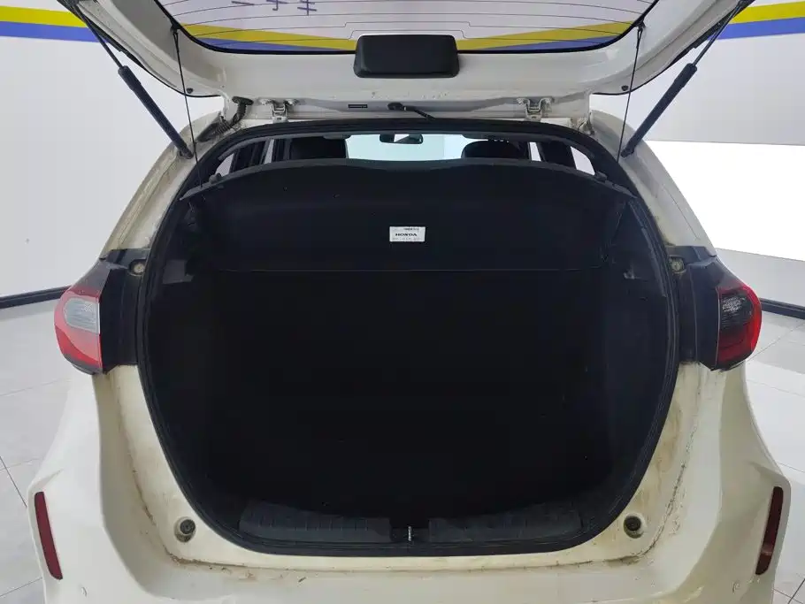 Honda Fit — миниатюра 4