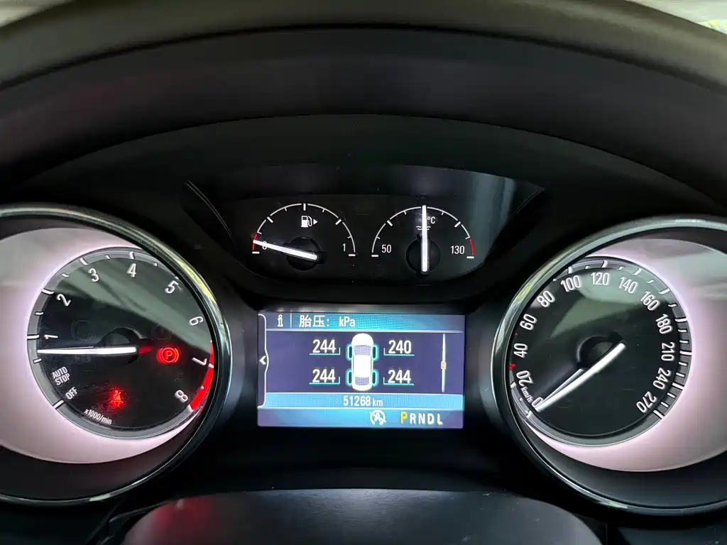 Buick Verano — миниатюра 16