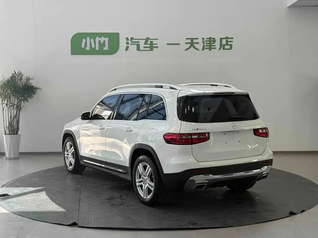 Mercedes-Benz GLB — миниатюра 7