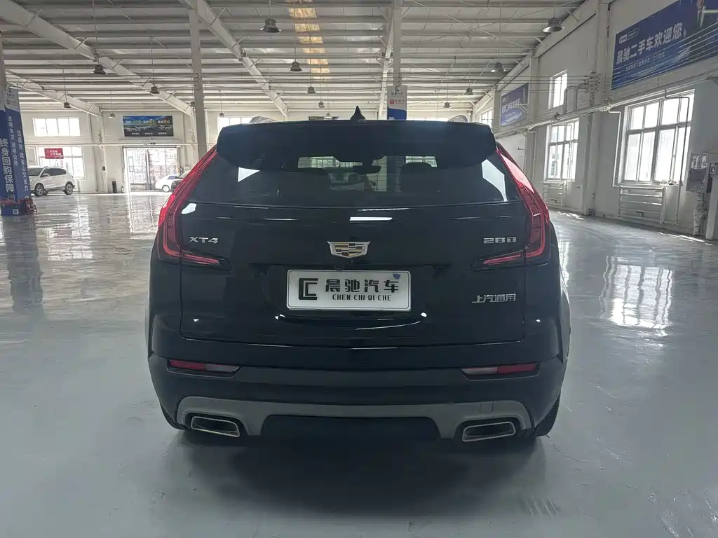 Cadillac XT4 — миниатюра 5