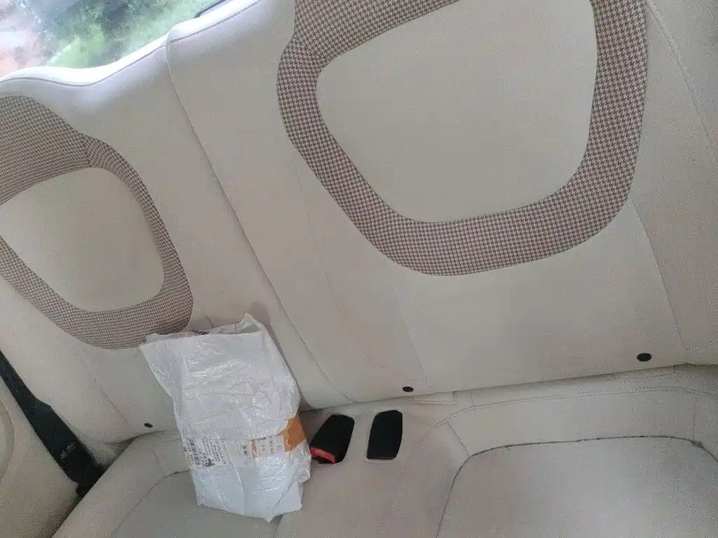 Wuling MINIEV — миниатюра 18