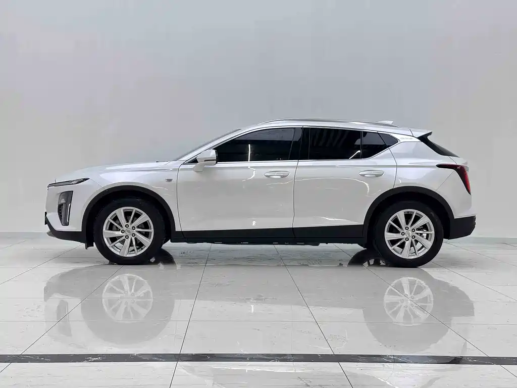 Cadillac GT4 — миниатюра 5