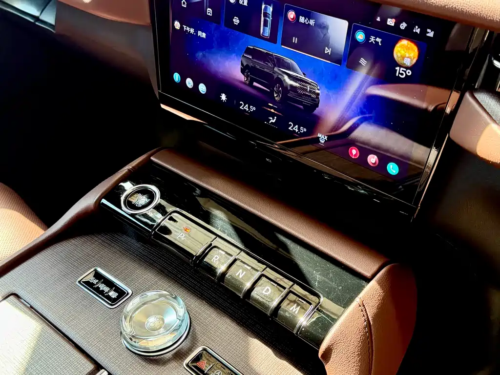 Lincoln Navigator — миниатюра 19