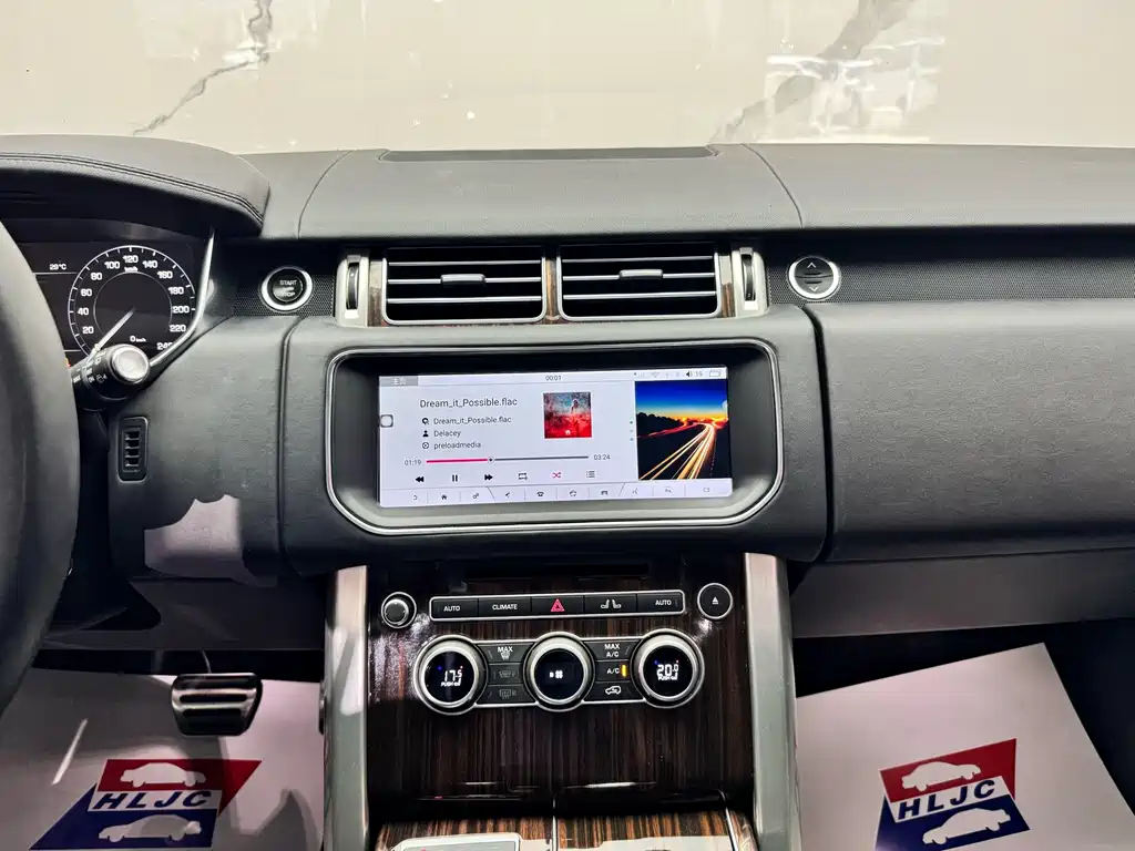 Land Rover Range Rover — миниатюра 11