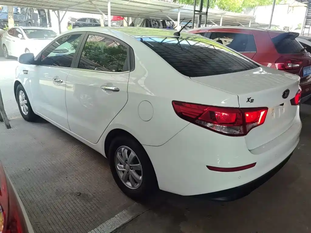 Kia K2 — миниатюра 5