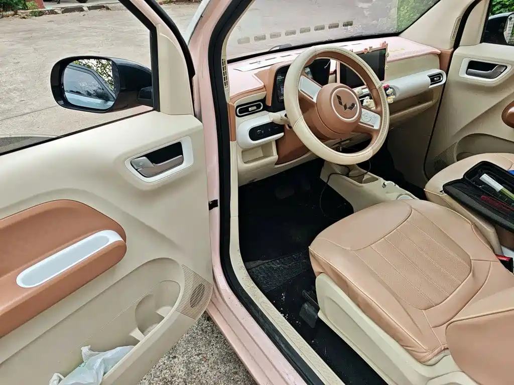 Wuling MINIEV — миниатюра 17