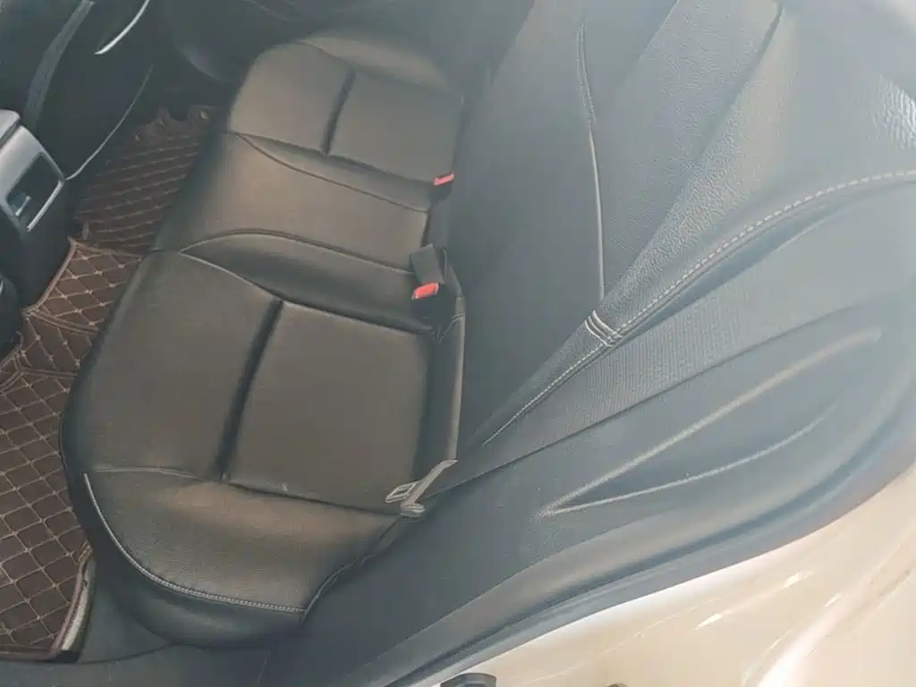 Toyota Corolla — миниатюра 17
