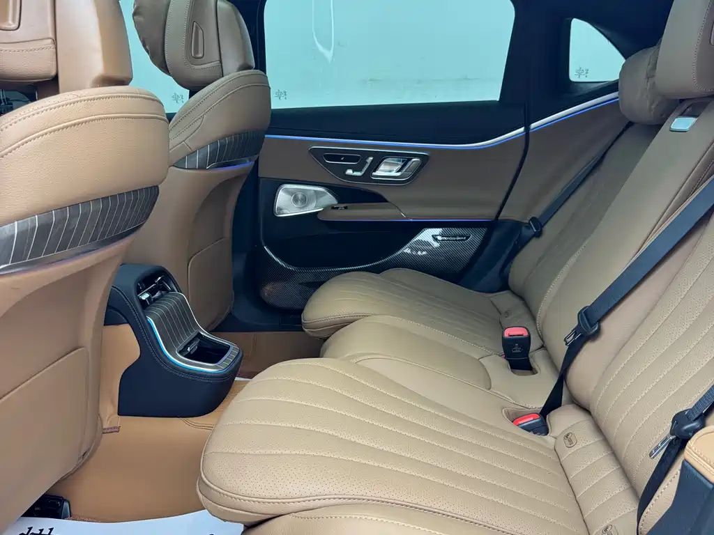 Mercedes-Benz E-Class E 2025 E 300 L Luxury