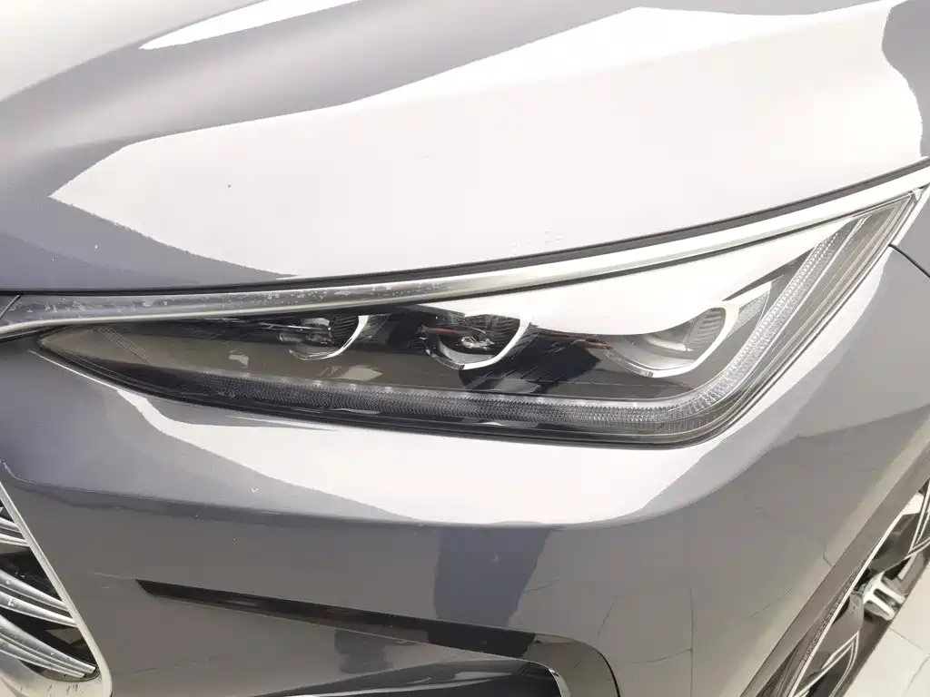 BYD Tang New Energy — миниатюра 7