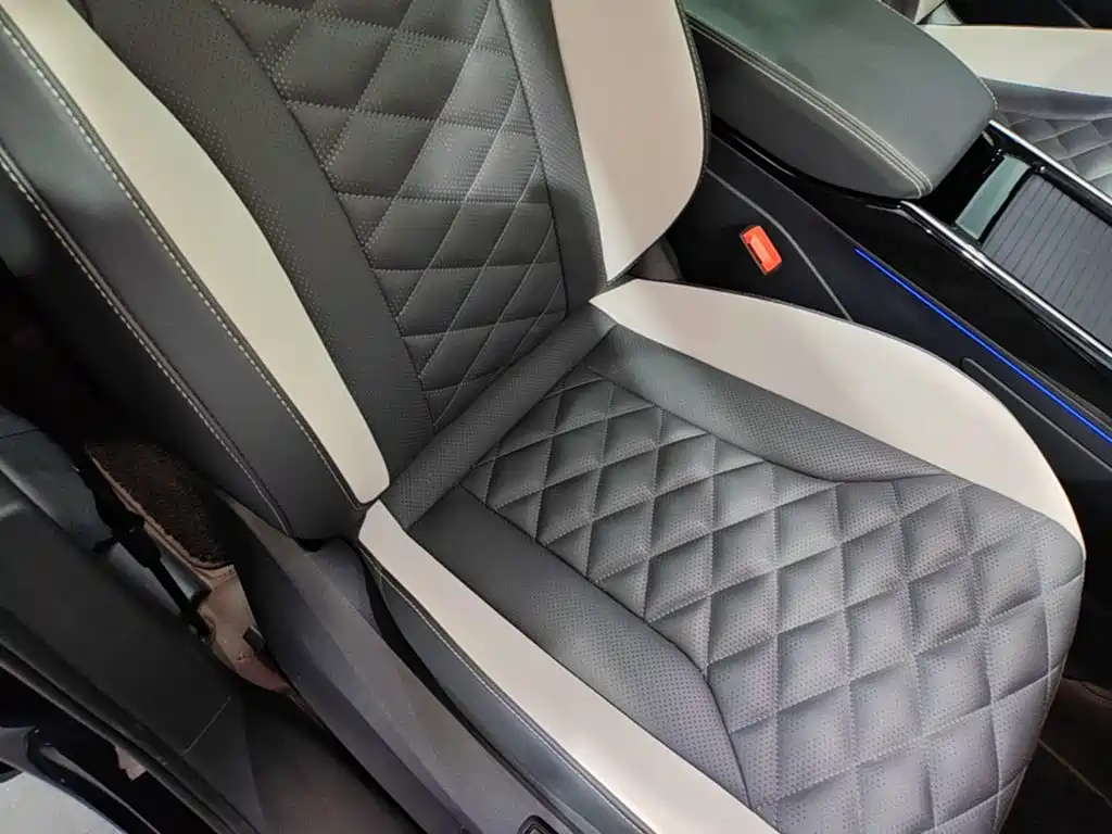 Volkswagen ID.6 Crozz — миниатюра 20
