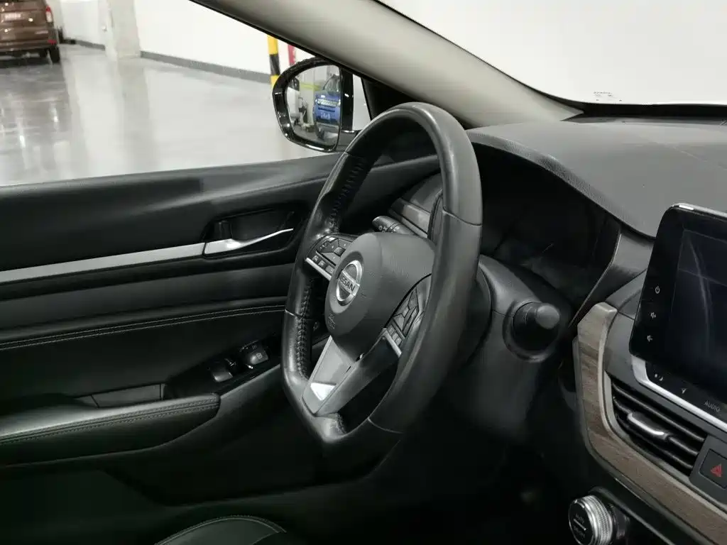 Nissan Teana — миниатюра 22