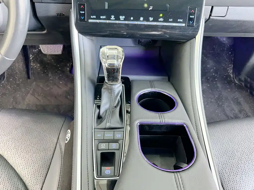Toyota Avalon — миниатюра 11
