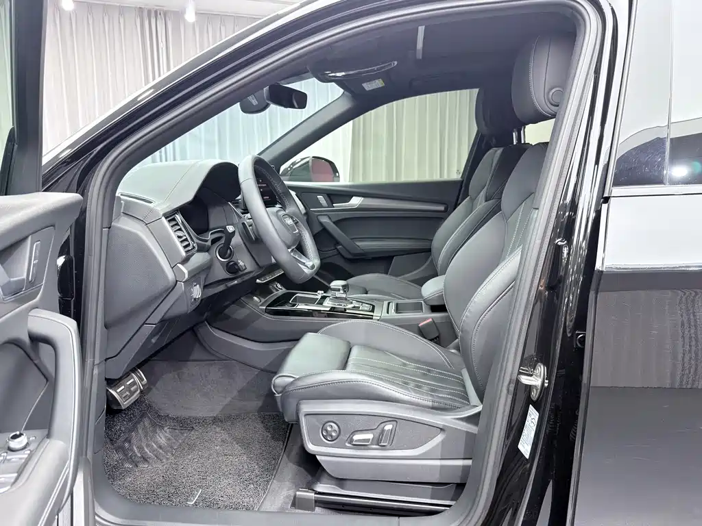 Audi Q5L — миниатюра 8