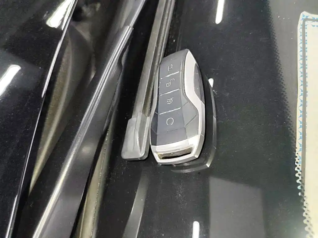 BYD Han — миниатюра 9