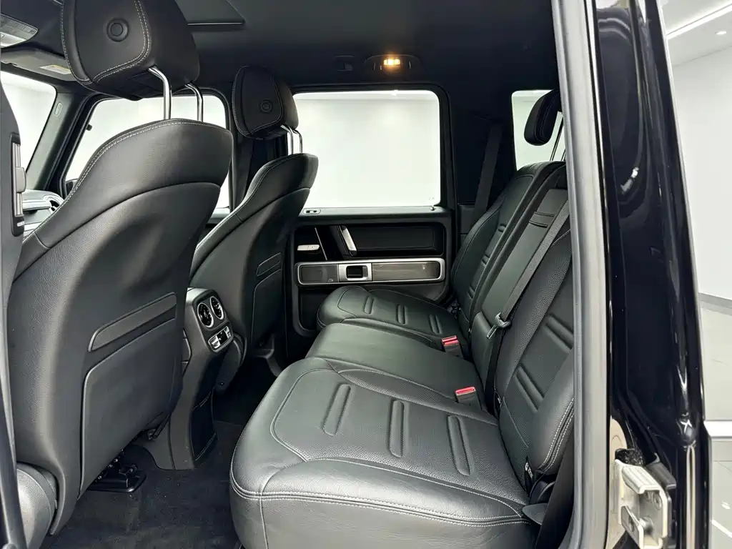 Mercedes-Benz G-Class — миниатюра 7
