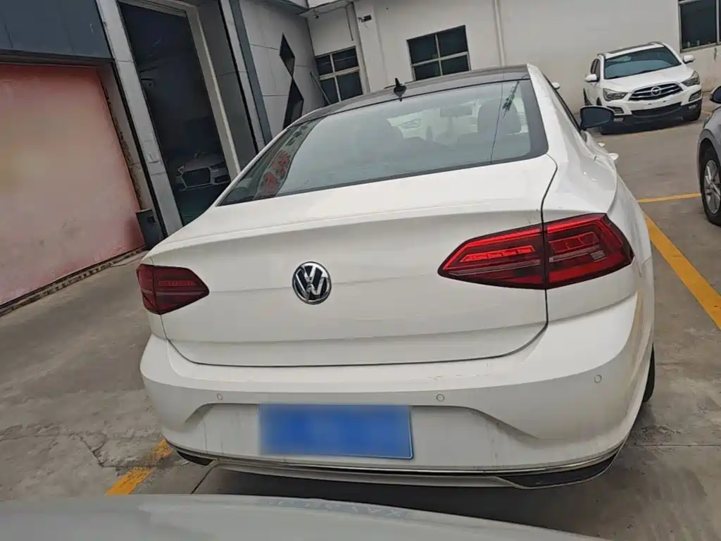 Volkswagen Lamando — миниатюра 6