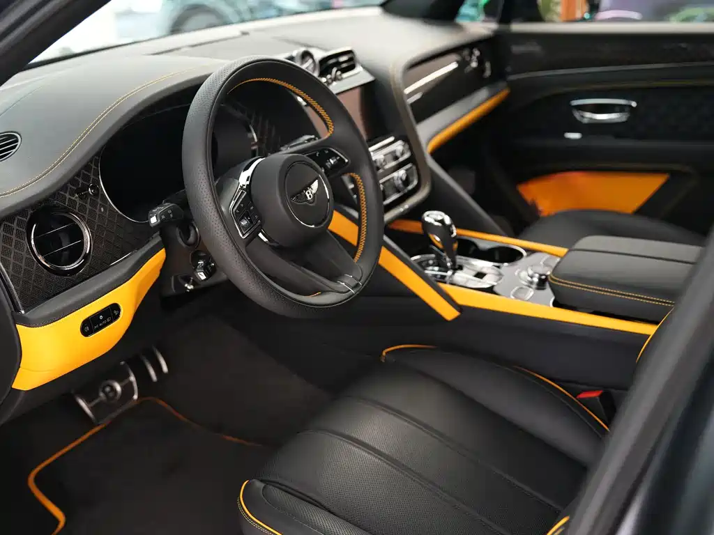 Bentley Bentayga — миниатюра 15