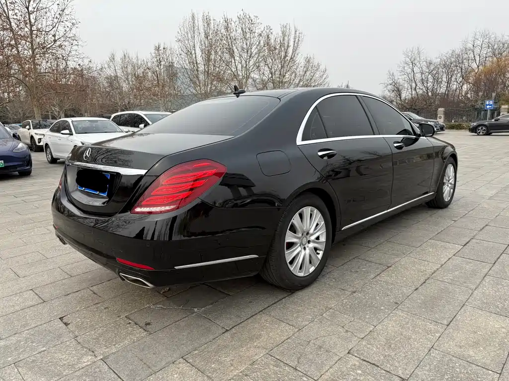 MERCEDES-BENZ S CLASS