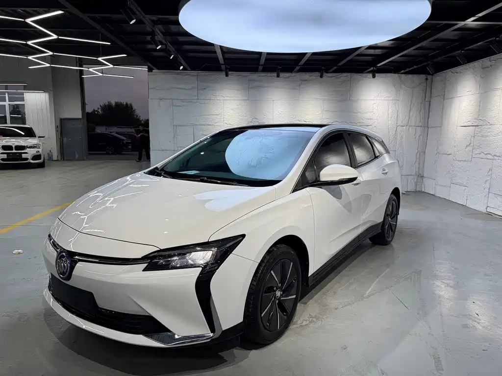 Buick Velite 6