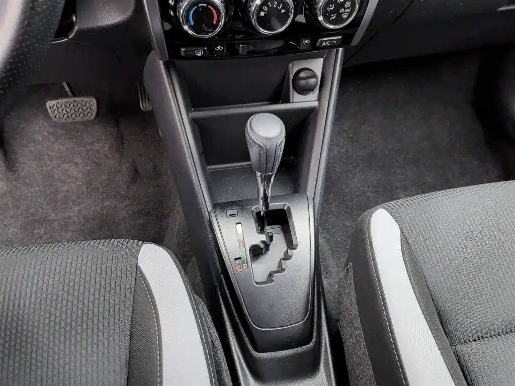 TOYOTA YARIS L ZHIXUAN