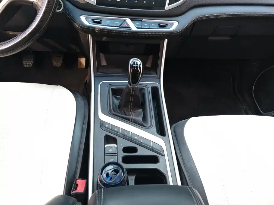 Geely Vision X6 — миниатюра 16