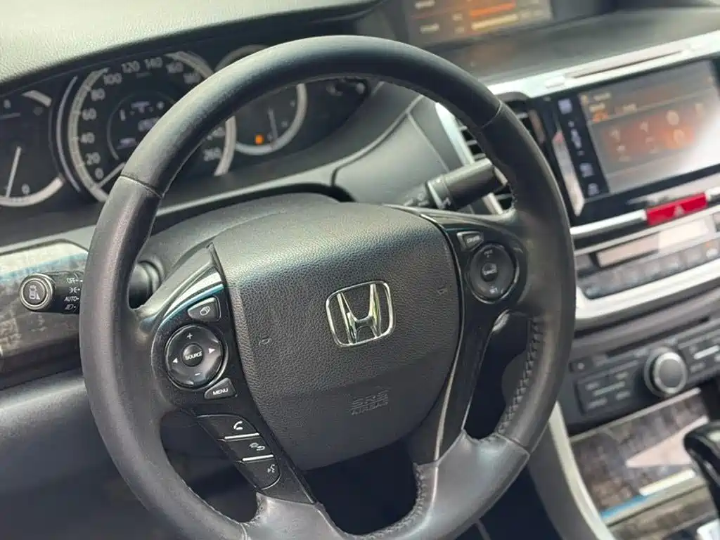 Honda Accord — миниатюра 4