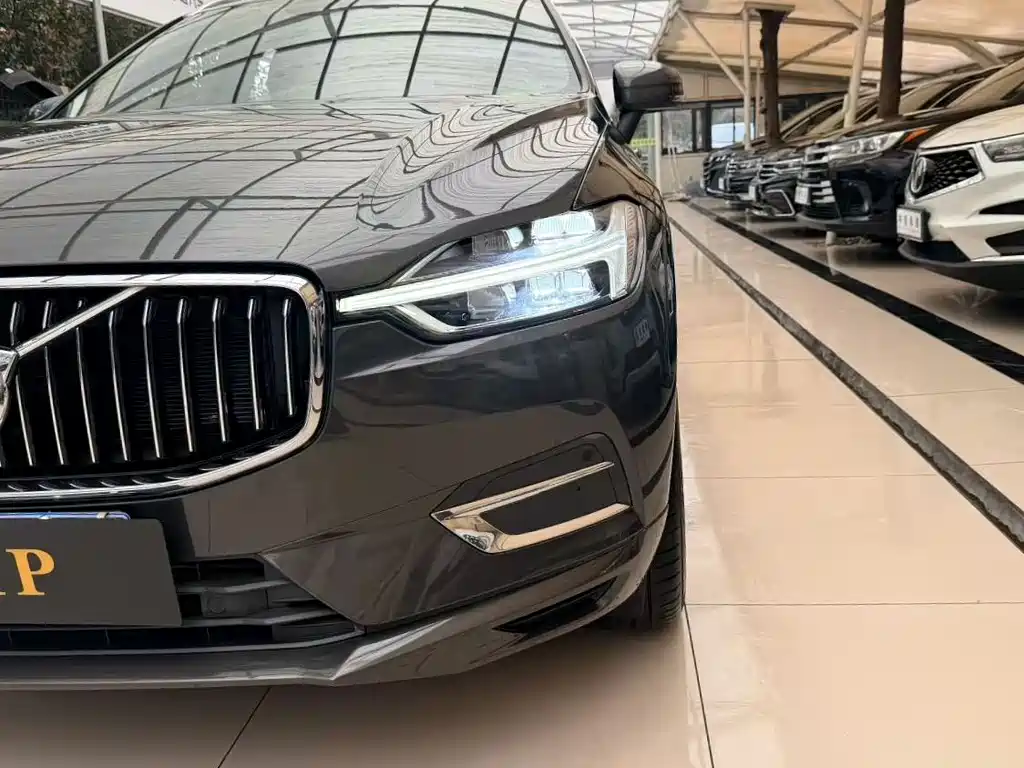 Volvo XC60 2021 T5 Luxury