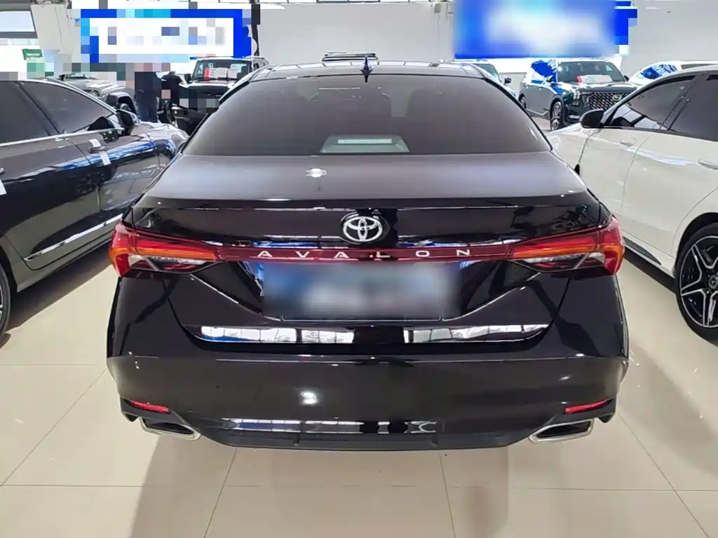 Toyota Avalon — миниатюра 6