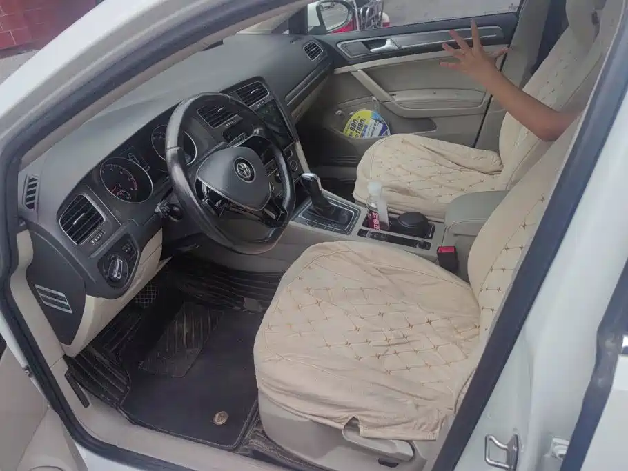 Volkswagen Golf — миниатюра 9