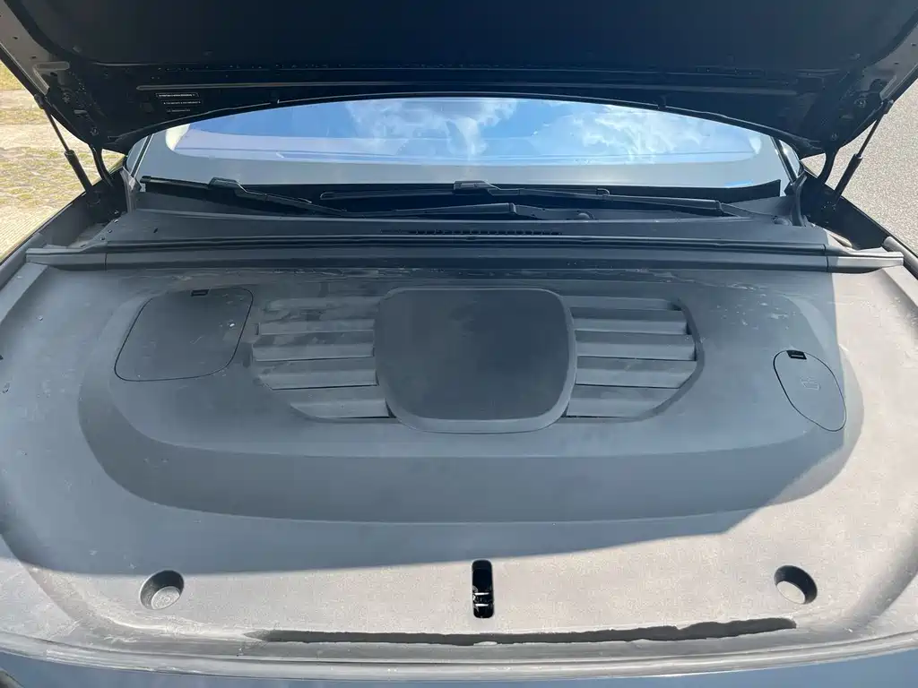 AITO ENJOY THE WORLD S9