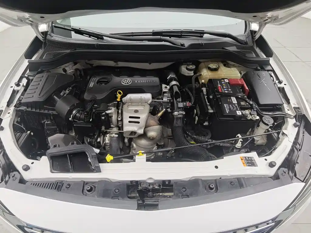 Buick Excelle — миниатюра 6