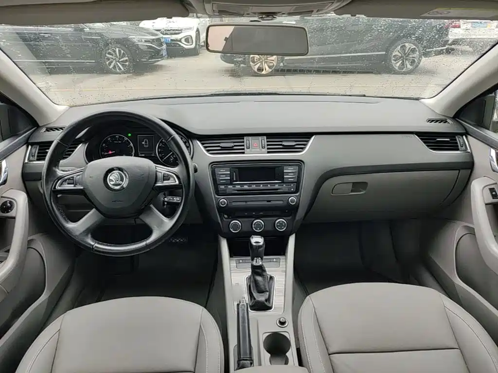 Skoda Octavia — миниатюра 10