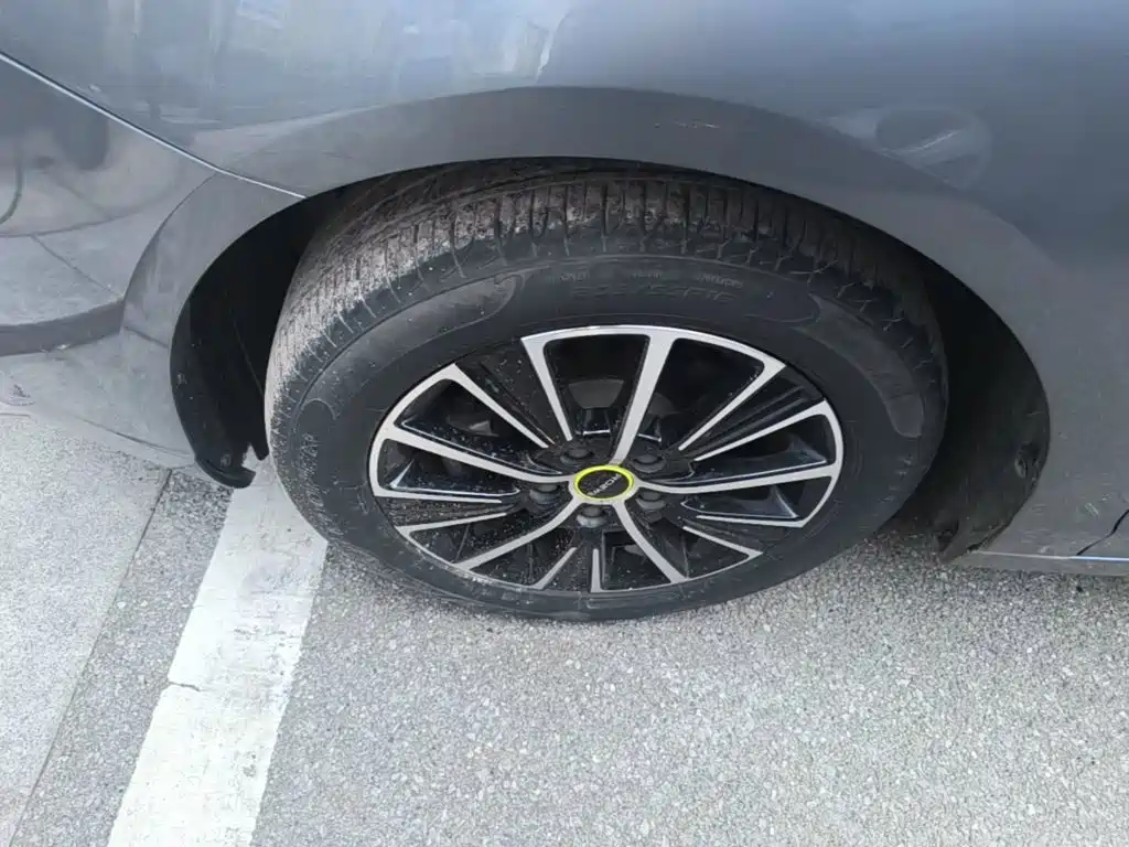 Roewe i5 — миниатюра 23