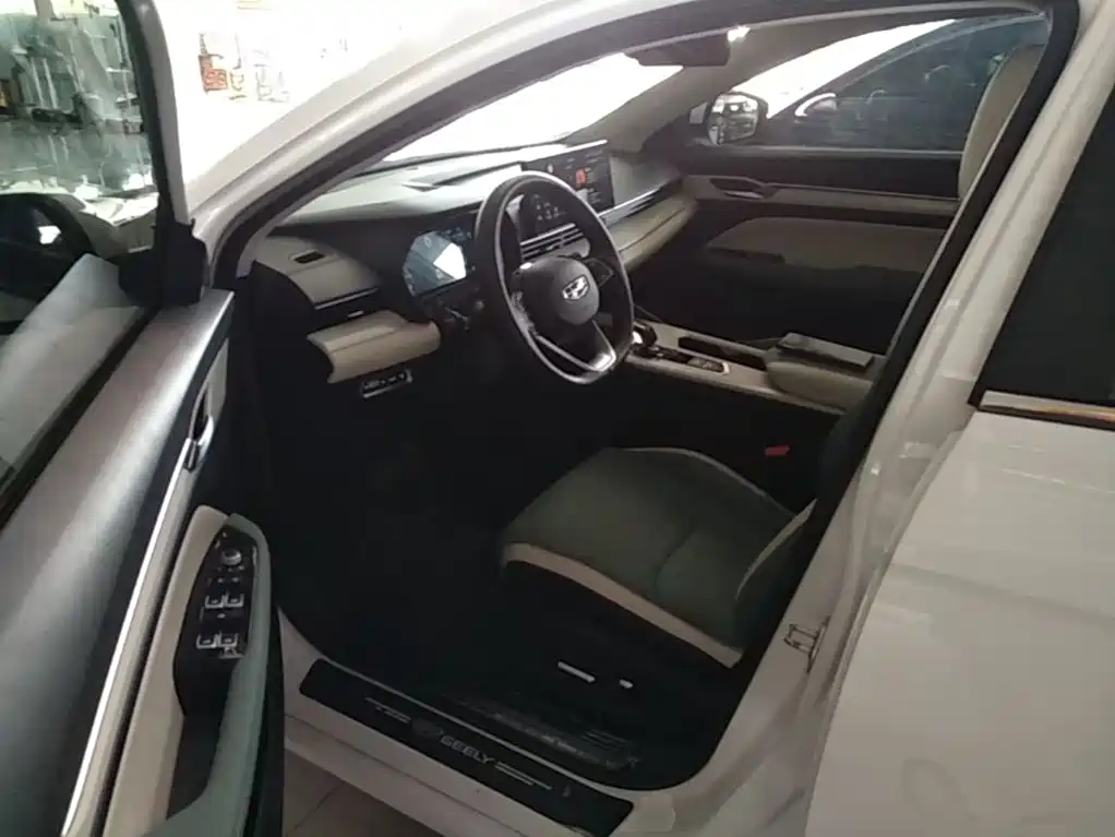 Geely L HiP — миниатюра 16