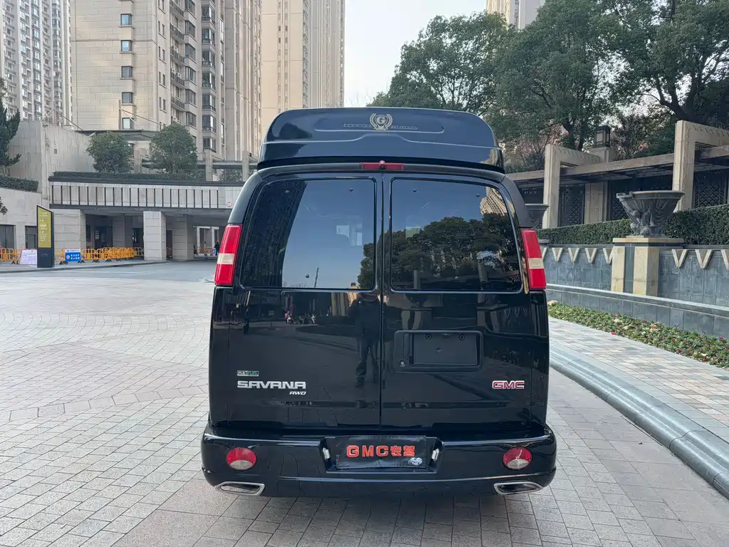 GMC Savana 2010 5.3L AT
