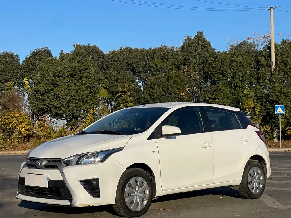 TOYOTA YARIS L ZHIXUAN