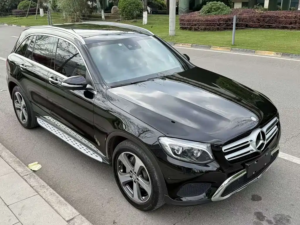 Mercedes-Benz GLC 2016 GLC 300 4MATIC