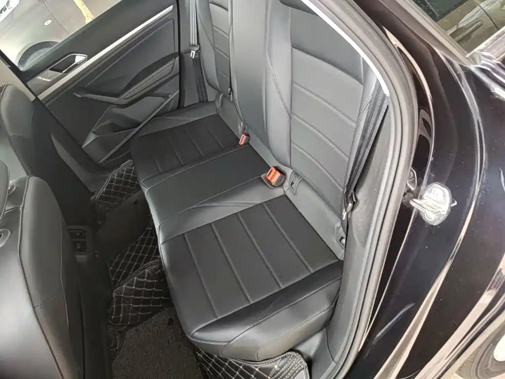 Volkswagen Lavida — миниатюра 17