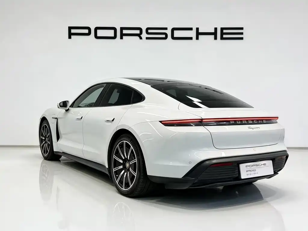 Porsche Taycan — фотографии объявления, Фото 6