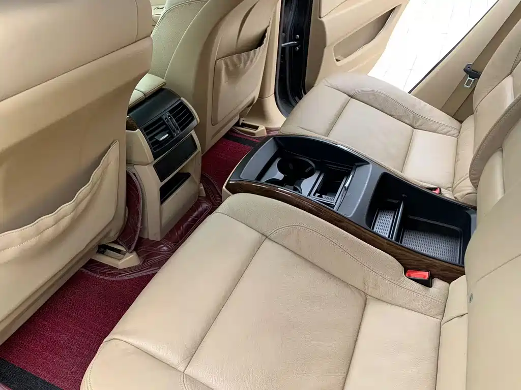 BMW X6 — миниатюра 10
