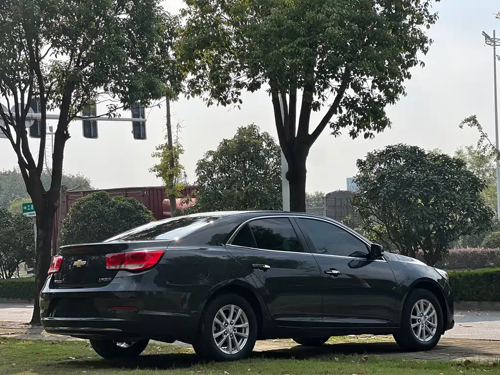 Chevrolet Malibu — миниатюра 7