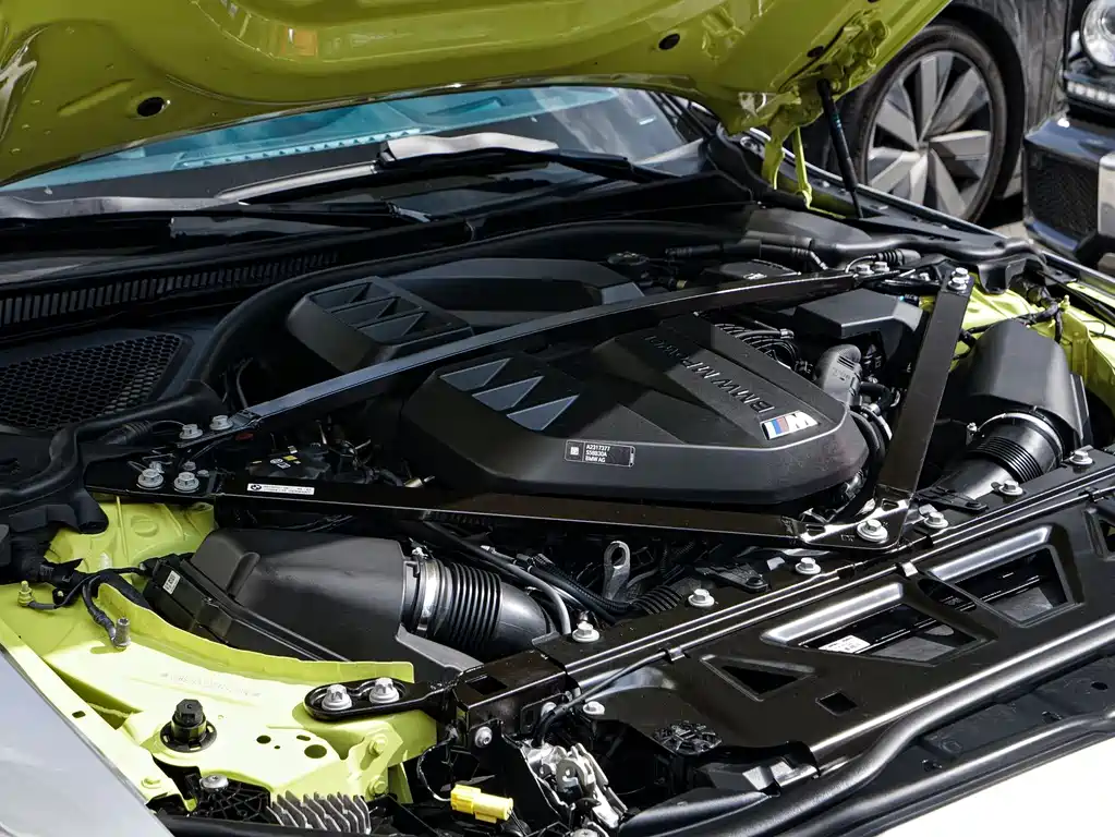 BMW M4 — миниатюра 13